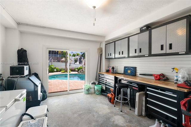 240 Mohawk St, Islamorada, FL 33070