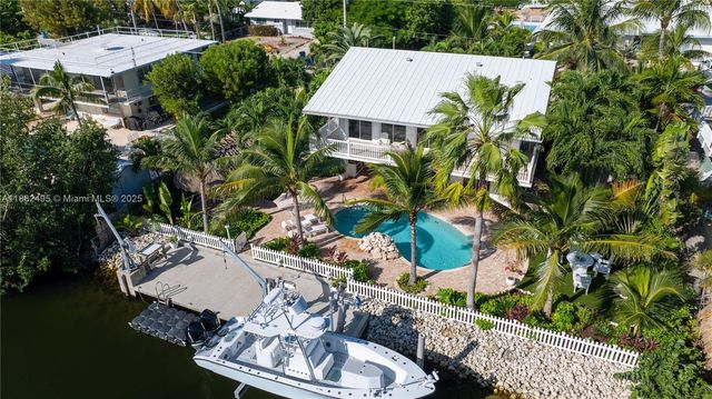 240 Mohawk St, Islamorada, FL 33070