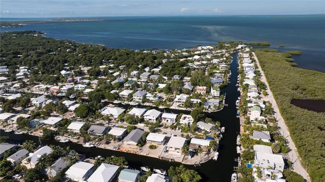 240 Mohawk St, Islamorada, FL 33070