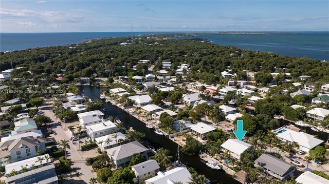 240 Mohawk St, Islamorada, FL 33070