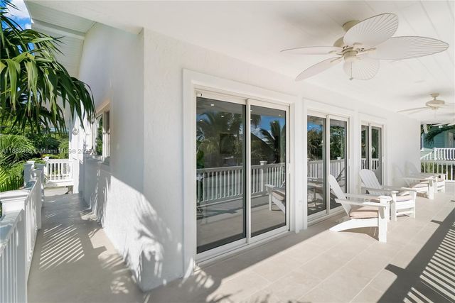 240 Mohawk St, Islamorada, FL 33070