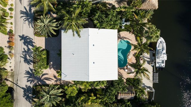 240 Mohawk St, Islamorada, FL 33070
