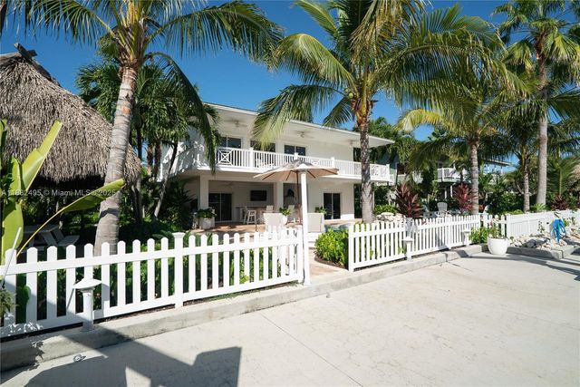 240 Mohawk St, Islamorada, FL 33070