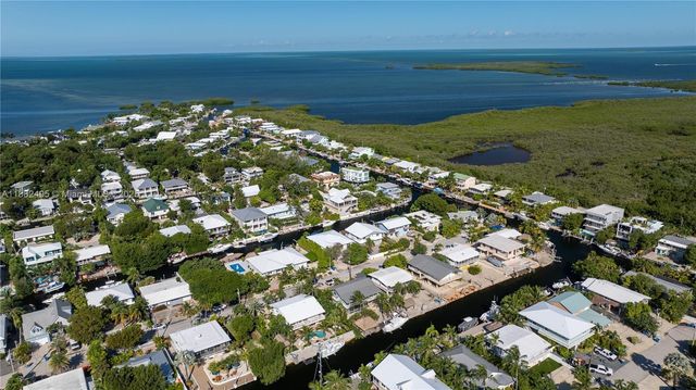 240 Mohawk St, Islamorada, FL 33070