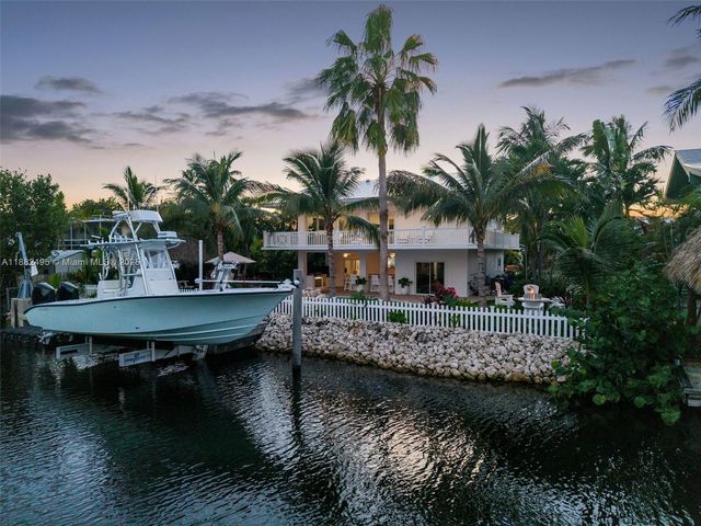 240 Mohawk St, Islamorada, FL 33070