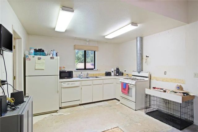 20524 Echo Court, Groveland, CA 95321