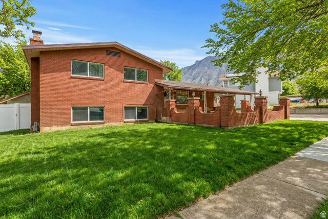 1528 E SUNVIEW DR, Ogden, UT 84404