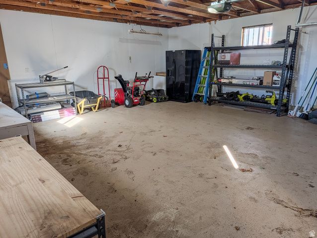 1528 E SUNVIEW DR, Ogden, UT 84404