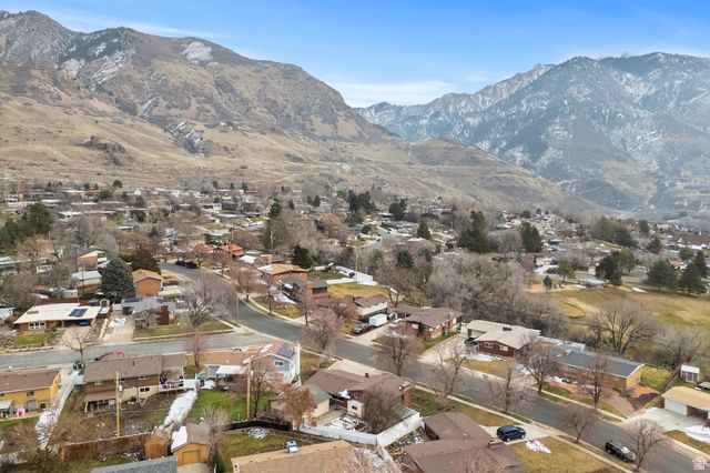 1528 E SUNVIEW DR, Ogden, UT 84404