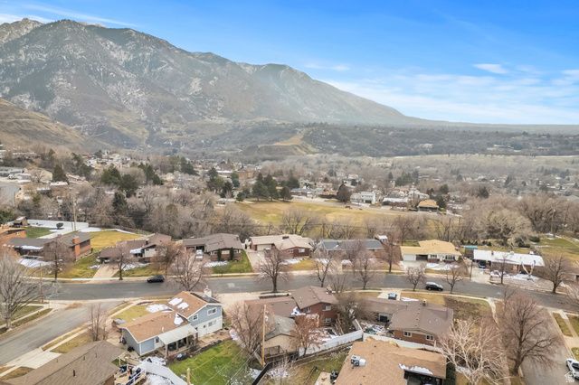 1528 E SUNVIEW DR, Ogden, UT 84404