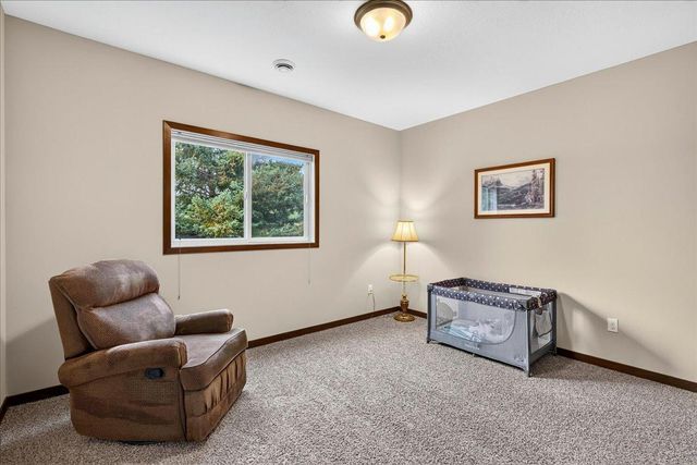 1226 Olivia Street SE, New Prague, MN 56071