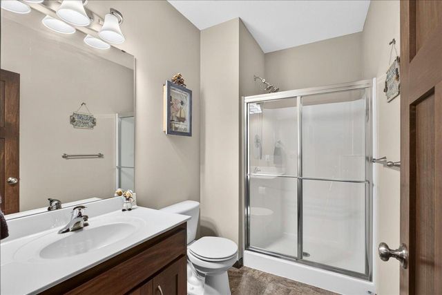 1226 Olivia Street SE, New Prague, MN 56071