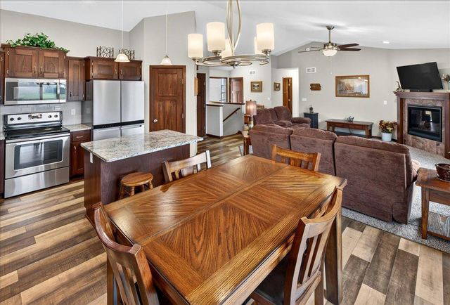 1226 Olivia Street SE, New Prague, MN 56071