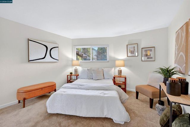 1743 Carmel Dr 17, Walnut Creek, CA 94596