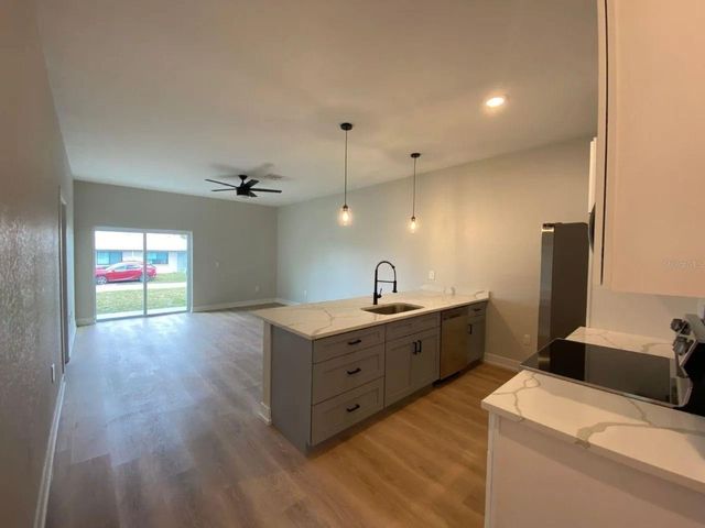 10524 PENDLETON AVENUE, Englewood, FL 34224