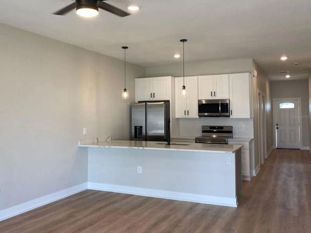 10524 PENDLETON AVENUE, Englewood, FL 34224