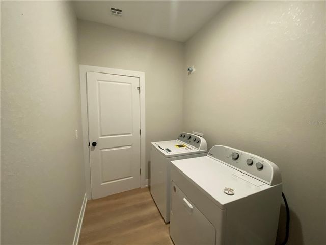 10524 PENDLETON AVENUE, Englewood, FL 34224