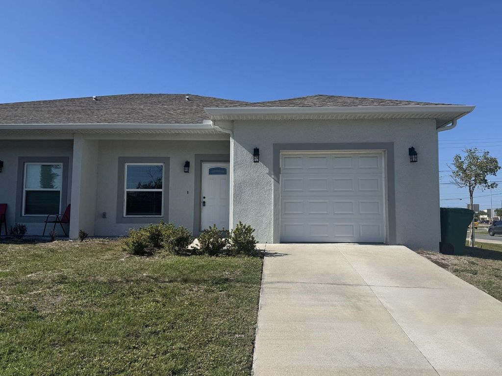 10524 PENDLETON AVENUE, Englewood, FL 34224