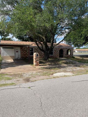 309 W 6TH STREET, Burkburnett, TX 76354