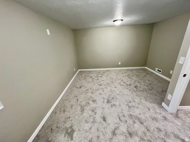 765 E 5300 S, South Ogden, UT 84405