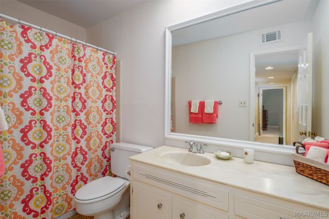 2914 Canterbury Drive, Montgomery, AL 36111