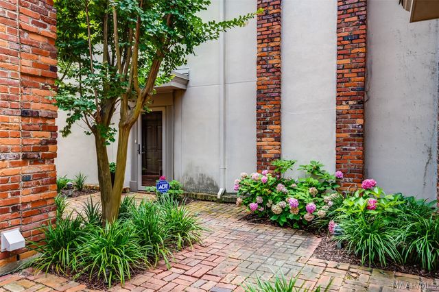 2914 Canterbury Drive, Montgomery, AL 36111