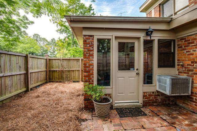 2914 Canterbury Drive, Montgomery, AL 36111