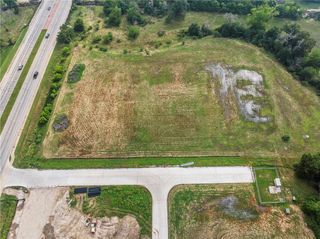 3031 University Drive East, College Station, TX 77802