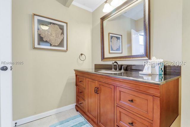 21 S Forest Beach Dr Apt 221, Hilton Head Island, SC 29928