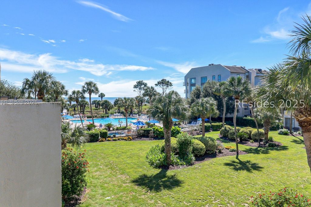 21 S Forest Beach Dr Apt 221, Hilton Head Island, SC 29928