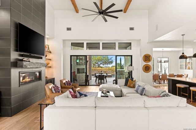 23007 daniel, San Antonio, TX 78255