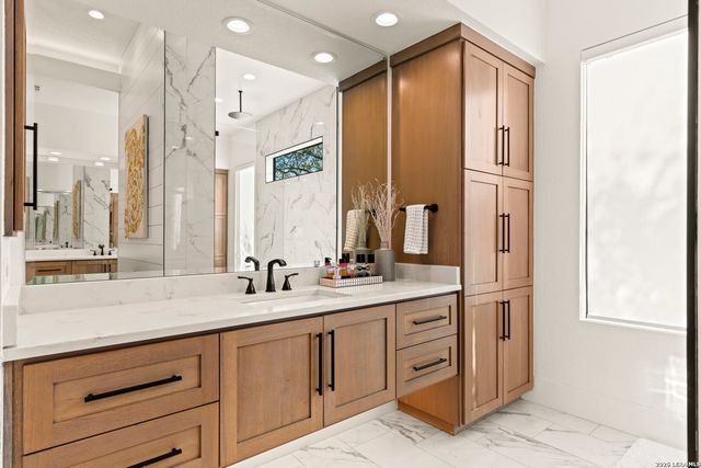 23007 daniel, San Antonio, TX 78255