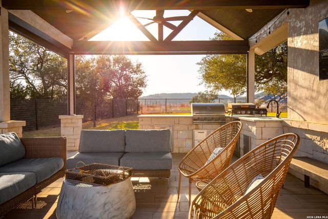 23007 daniel, San Antonio, TX 78255