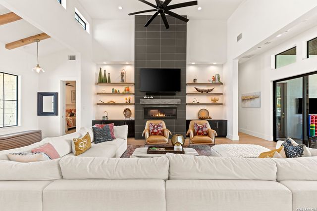 23007 daniel, San Antonio, TX 78255