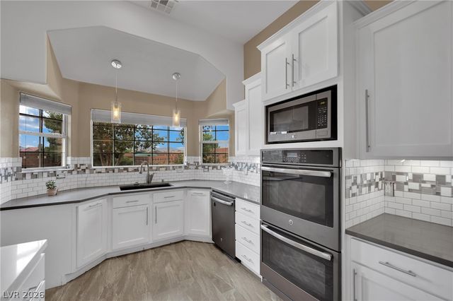 9180 Mohawk Street, Las Vegas, NV 89139