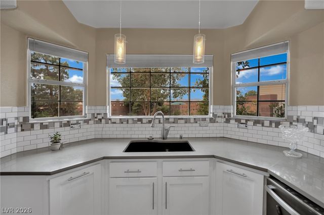 9180 Mohawk Street, Las Vegas, NV 89139