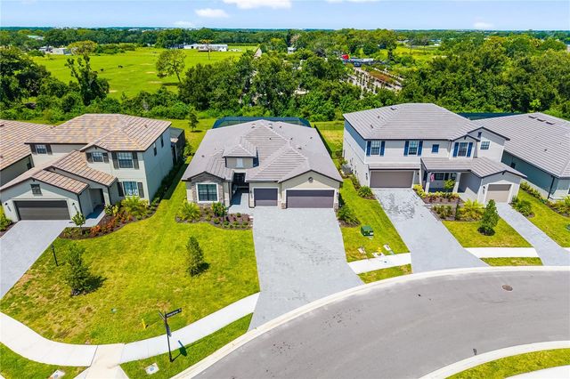 5030 SARATOGA SPRINGS RUN, Bradenton, FL 34211