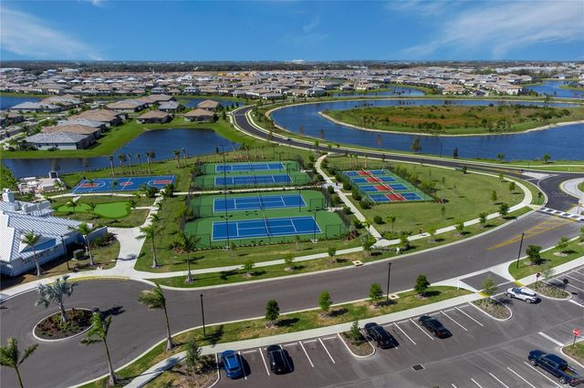 5030 SARATOGA SPRINGS RUN, Bradenton, FL 34211