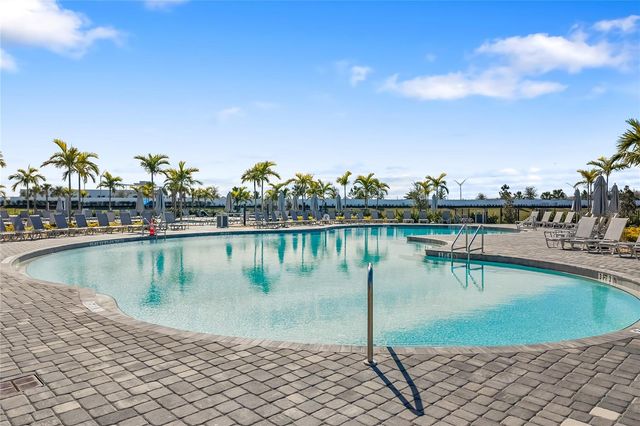 5030 SARATOGA SPRINGS RUN, Bradenton, FL 34211