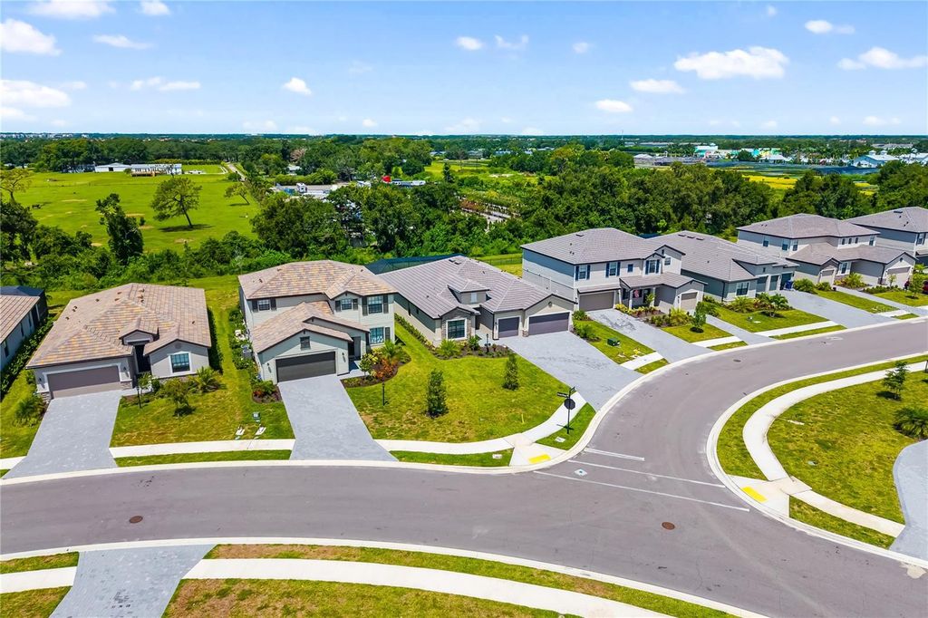 5030 SARATOGA SPRINGS RUN, Bradenton, FL 34211