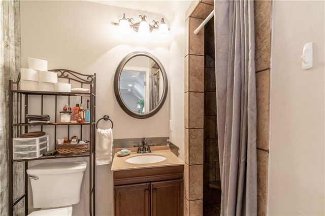 4907 Big Horn Cove, Guthrie, OK 73044