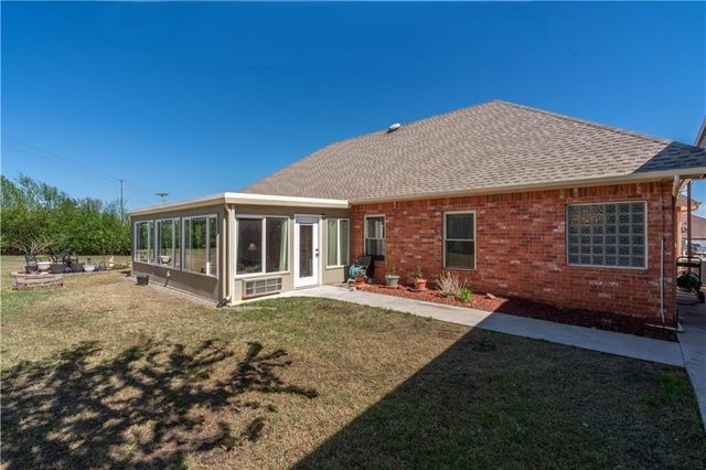 4907 Big Horn Cove, Guthrie, OK 73044