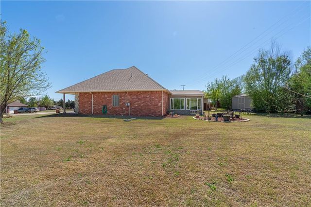 4907 Big Horn Cove, Guthrie, OK 73044