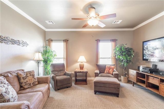 4907 Big Horn Cove, Guthrie, OK 73044