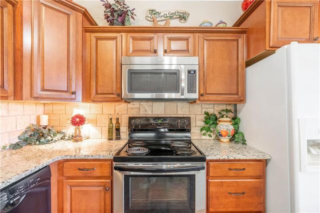 4907 Big Horn Cove, Guthrie, OK 73044