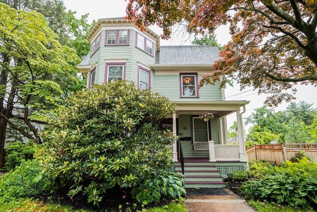 18 N Prospect St, Amherst, MA 01002