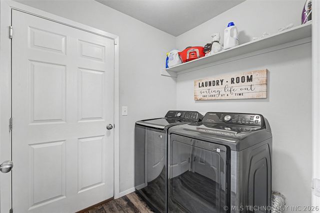 10010 E 109th Place N, Owasso, OK 74055