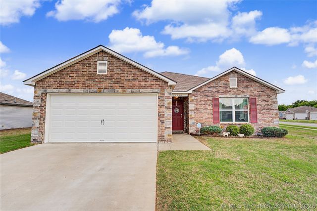 10010 E 109th Place N, Owasso, OK 74055