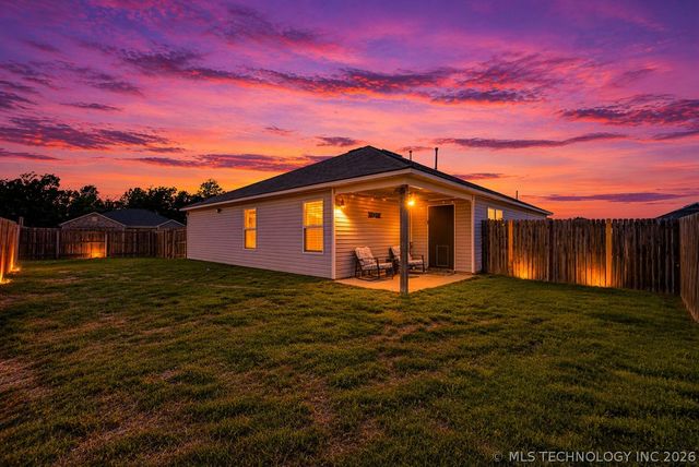10010 E 109th Place N, Owasso, OK 74055