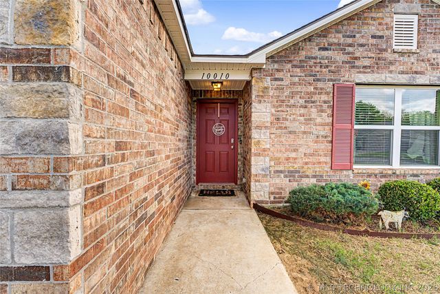 10010 E 109th Place N, Owasso, OK 74055